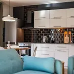Host2u New 2 Bd, Fireplace, Free Parking * Bansko