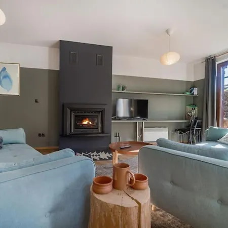 Apartamento Host2u New 2 Bd, Fireplace, Free Parking