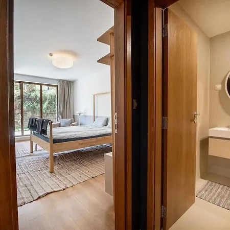 Apartamento Host2u New 2 Bd, Fireplace, Free Parking *