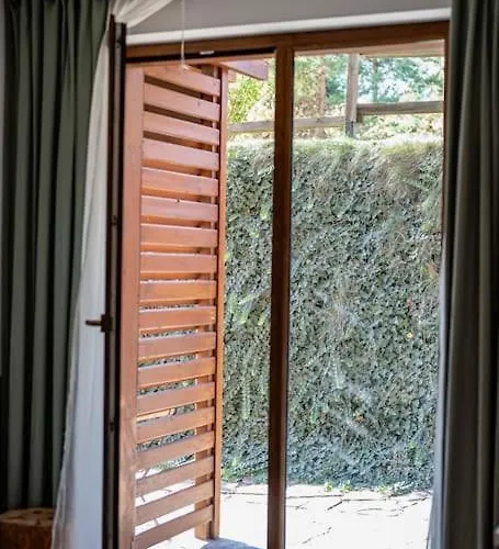 Host2u New 2 Bd, Fireplace, Free Parking Apartment